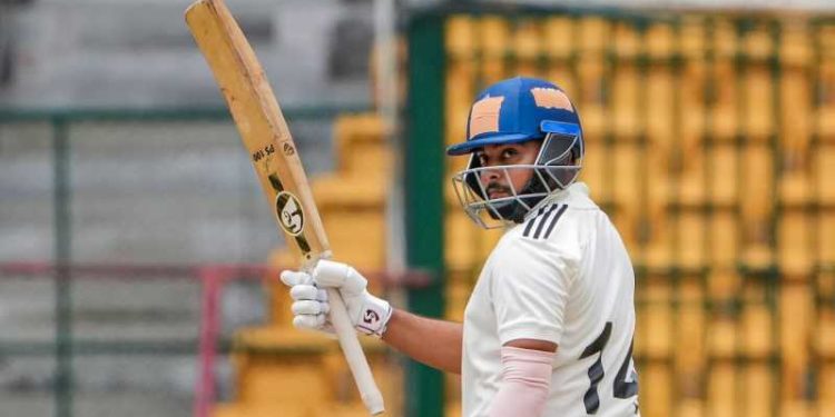 ফের নিজেকে মেলে ধরলেন ‘নতুন টেন্ডুলকার’ পৃথ্বী শ