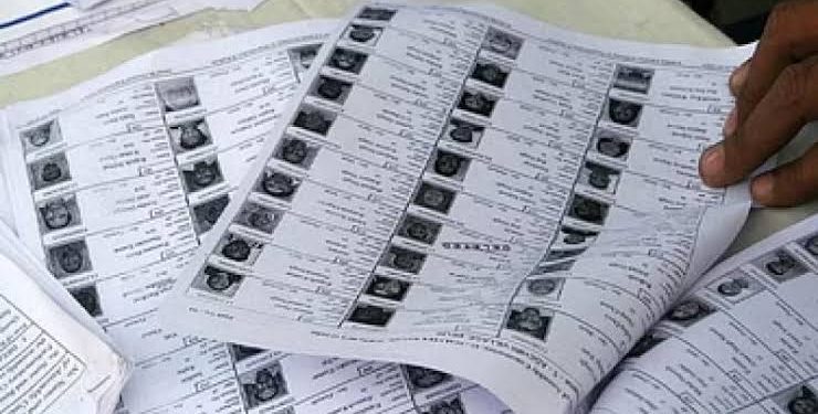 অভিষেক ব্যানার্জি বলেছিলেন : ‘ক্ষমতা থাকলে একটা ভোটার কার্ড বাতিল করে দেখাক’ ; ৫০০ বাংলাদেশির ভোটার কার্ড বাতিল করল নির্বাচন কমিশন