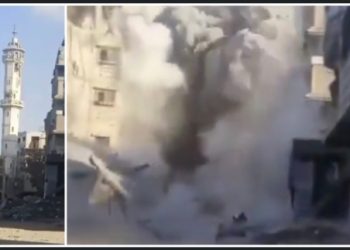 গাজায় শতাব্দী প্রাচীন মসজিদ ক্ষেপণাস্ত্র মেরে গুঁড়িয়ে দিল ইসরায়েল  