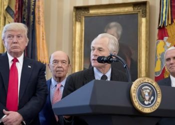 ভারতে জাতপাতের দ্বন্দ্ব উসকে দিতে সক্রিয় মার্কিন “ডিপ স্টেট”, ট্রাম্পের বাণিজ্য উপদেষ্টার কথায় : ‘রাশিয়া থেকে তেল আমদানিতে ভারতীয় ব্রাহ্মণরা ধনী হচ্ছে” 