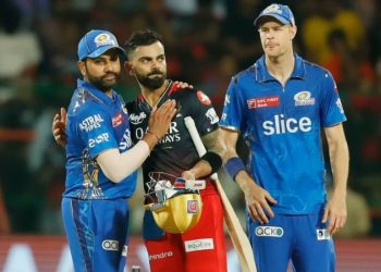 রোহিত-কোহলির সমান আরও  দুই খেলোয়াড়কে বেতন দিয়েছে বিসিসিআই, তাদের নাম শুনলে চমকে যাবেন 