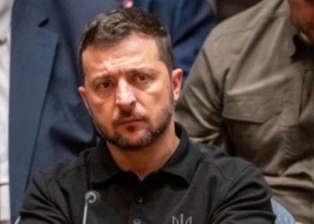 রাশিয়া-ইউক্রেন যুদ্ধের অবসান, জেলেনস্কির পদত্যাগের ঘোষণা