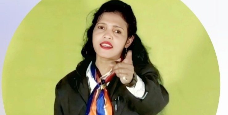 দেবী দুর্গা এবং ভগবান শিবকে নিয়ে অশ্লীল ভাষায় গান গাওয়া “সরোজ সারগম” নামে মহিলার বিরুদ্ধে একাধিক এফআইআর দায়ের করেছে ইউপি পুলিশ 