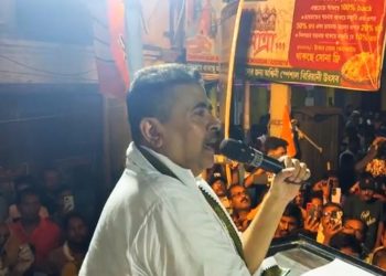 “জিএসটি সংস্কার”-এর ক্রেডিট কেন্দ্র সরকারকে দিতে আগ্রহী নন মমতা, শুভেন্দুর খোঁচা : “নিজে ক্রেডিট না নিয়ে ট্যাক্স ছাড় দিয়ে  মোদীজির সঙ্গে সাধারণ মানুষকে রিলিফ দেওয়ার প্রতিযোগিতা করুন” 