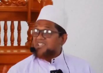 “নবীকে যে অপমান করে তাদের এই পৃথিবীতে বেঁচে থাকার কোন অধিকার নেই,কোরানে এই সম্পর্কে স্পষ্ট আয়াত রয়েছে” : বললেন বাংলাদেশি সন্ত্রাসী জসিমউদ্দিন রাহমানি 