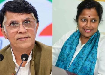 কংগ্রেস নেতা পবন খেরা ও তার স্ত্রীর নামে দুটি করে ভোটার কার্ড, নোটিশ করল নির্বাচন কমিশন 