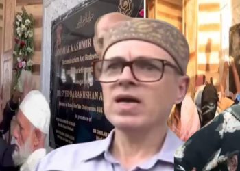 জম্মু-কাশ্মীরের মুখ্যমন্ত্রী ওমর আবদুল্লাহ ও পিডিপি প্রধান মেহবুবা মুফতির “জিহাদি” চরিত্র,  অশোক স্তম্ভ ভেঙে ফেলা তাদের মতে সঠিক কাজ  