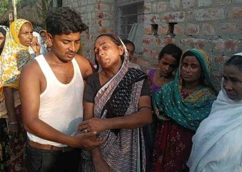 পারিবারিক বিবাদের জেরে কিশোরকে পিটিয়ে খুন মঙ্গলকোটে, গ্রেপ্তার ঘাতক 
