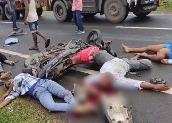 বেপরোয়া গতির দুই বাইকের মুখোমুখি সংঘর্ষে মৃত ৩, গুরুতর আহত আরও এক 