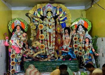 আজ মহাসপ্তমী : দেবীর পূজার নির্ঘন্ট ও আচার অনুষ্ঠান সম্পর্কে জেনে নিন