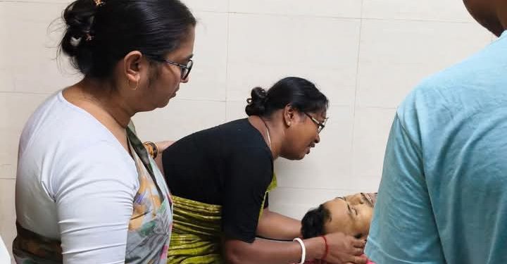 মায়াপুরে বিজেপি কর্মীকে নৃশংসভাবে পিটিয়ে খুনের অভিযোগ তৃণমূল আশ্রিত দুষ্কৃতীদের বিরুদ্ধে, পুলিশের উপর ভরসা হারিয়ে সিবিআই তদন্তের দাবি জানালেন মৃতের দিদি