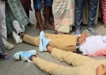 পরীক্ষা দিতে যাওয়ার সময় বেপরোয়া পিক আপ ভ্যানের ধাক্কায় ২ উচ্চ মাধ্যমিক পড়ুয়ার মৃত্যু 