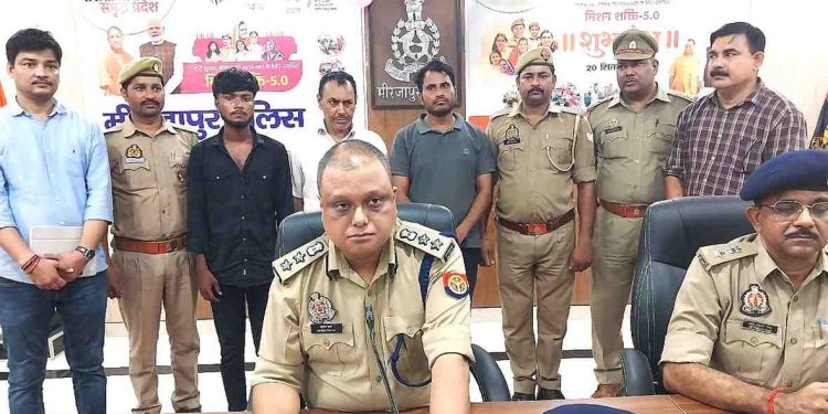 হিন্দু দেবদেবীদের গালাগালি করা ইউটিউবার সরোজ সরগম মামলায় চাঞ্চল্যকর মোড়, গ্রেপ্তার ২৫ হাজার পুরষ্কার ঘোষণা করা ৩ আসামি 