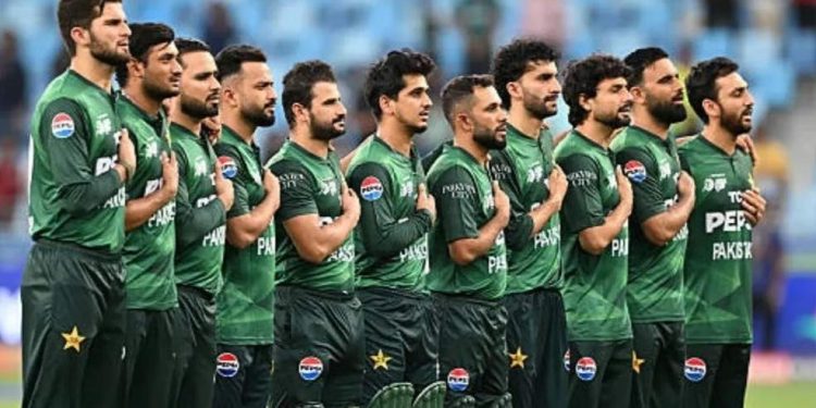 ভারতের বিপক্ষে ম্যাচ শুরুর আগে একটি গান পাকিস্তানের মনোবল ভেঙে দেয় !  