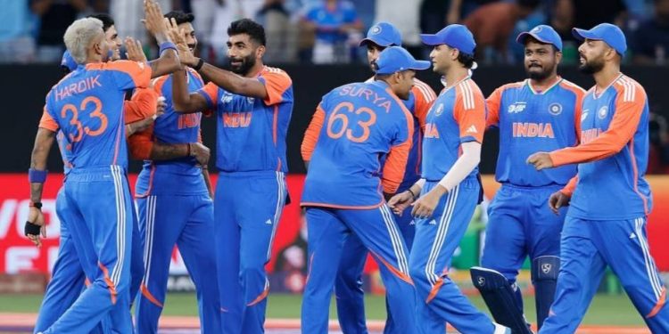 এশিয়া কাপের ম্যাচে পাকিস্তানকে শোচনীয়ভাবে হারাল ভারত 