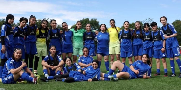 তালিবান ক্ষমতায় আসার পর এই প্রথম আন্তর্জাতিক টুর্নামেন্টে খেলতে মাঠে নামছে আফগান মহিলা দল 