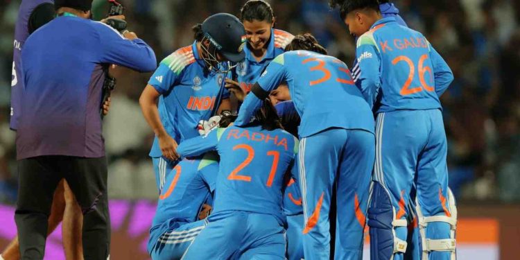 জেমিমার দুর্দান্ত সেঞ্চুরি, অসিদের ৫ উইকেটে হারিয়ে মহিলা বিশ্বকাপের ফাইনালে ভারত