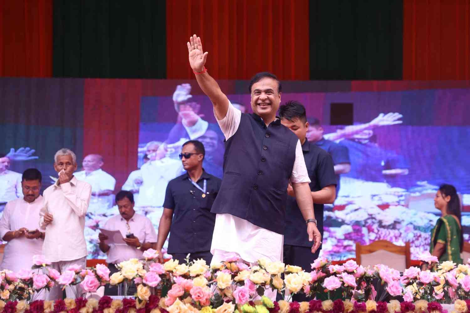 “লাভ জিহাদ” ও “বহুবিবাহ” রোধ করতে আইন আনবেন অসমের মুখ্যমন্ত্রী হেমন্ত বিশ্বশর্মা 