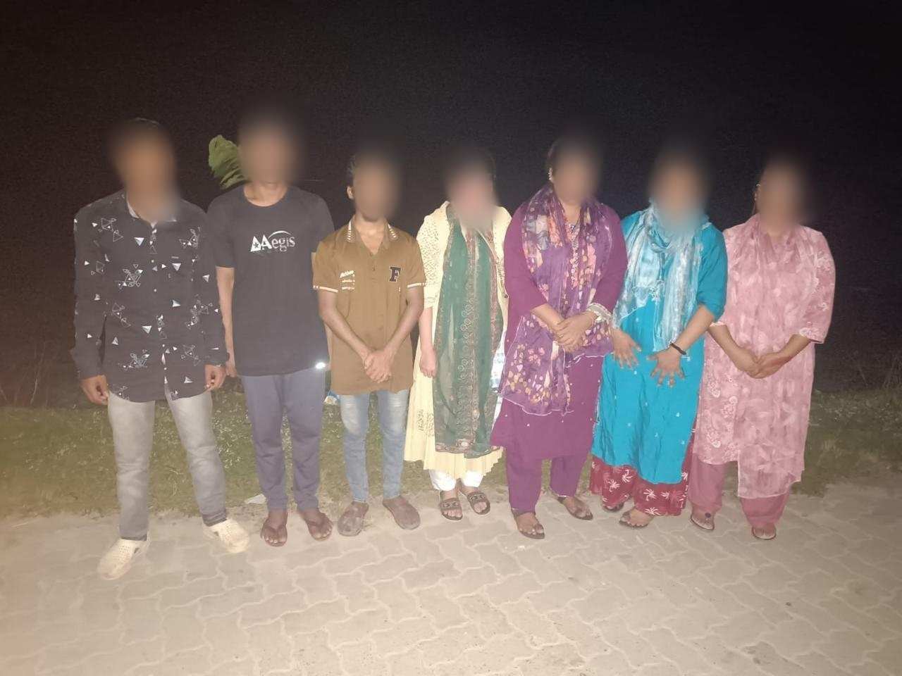 অবৈধ বাংলাদেশিদের “সাফাই অভিযান”-এ ধোনির মত ঝোড়ো ব্যাটিং করছেন বলে জানালেন হেমন্ত বিশ্বশর্মা 