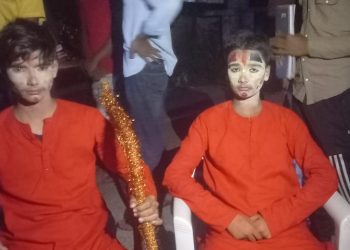 উত্তরপ্রদেশে আবারও হিন্দু বিশ্বাসে আঘাত : শোভাযাত্রার সময় ভগবান রাম ও লক্ষ্মণের ভূমিকায় অভিনয়কারী শিল্পীদের উপর হামলা