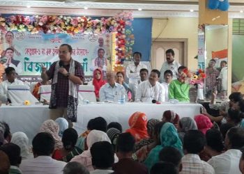 “এসআইআর-এ একটা আসল ভোটারের নাম বাদ গেলে” এক লক্ষ লোক নিয়ে নির্বাচন কমিশনের অফিস ঘেরাও করার হুমকি দিলেন তৃণমূলের কুণাল