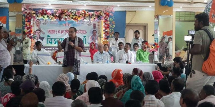 “এসআইআর-এ একটা আসল ভোটারের নাম বাদ গেলে” এক লক্ষ লোক নিয়ে নির্বাচন কমিশনের অফিস ঘেরাও করার হুমকি দিলেন তৃণমূলের কুণাল