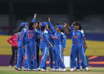 পুরুষদের টি-২০ বিশ্বকাপের পর মেয়েদের ওয়ানডে বিশ্বকাপের ম্যাচেও পাকিস্তানকে পর্যুদস্ত করে দিল ভারত 