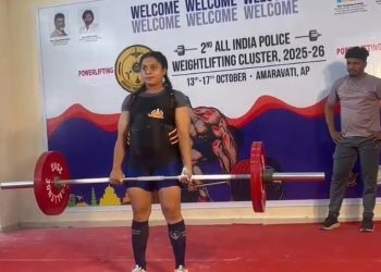 ভারোত্তোলন চ্যাম্পিয়নশিপে পদক জিতে তাক লাগালেন ৭ মাসের অন্তঃসত্ত্বা দিল্লি পুলিশের কনস্টেবল সোনিকা যাদব