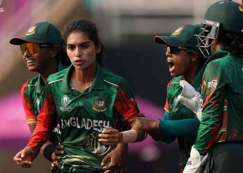 বিশ্বকাপ থেকে বিদায় নিলেও ভারত থেকে প্রায় ৭ কোটি টাকা নিয়ে দেশে ফিরছে বাংলাদেশের মহিলা ক্রিকেট দল 