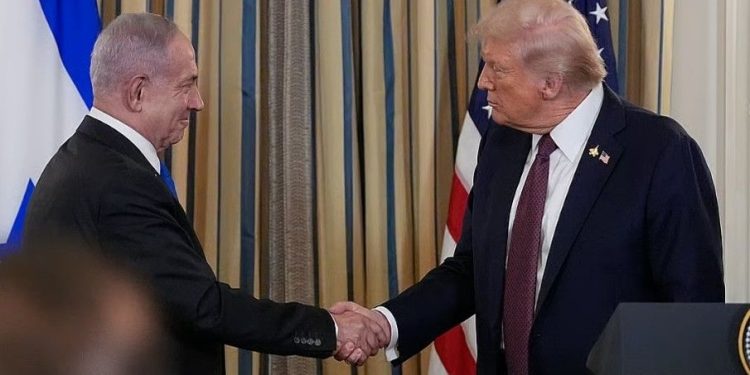 যুদ্ধবিরতি চুক্তিতে সাড়া না দিলে সন্ত্রাসী গোষ্ঠী হামাসকে “নরকে” পাঠানোর হুমকি দিলেন ডোনাল্ড   ট্রাম্প ; ট্রাম্পের উদ্যোগকে স্বাগত জানালের ভারতের প্রধানমন্ত্রী নরেন্দ্র মোদী 