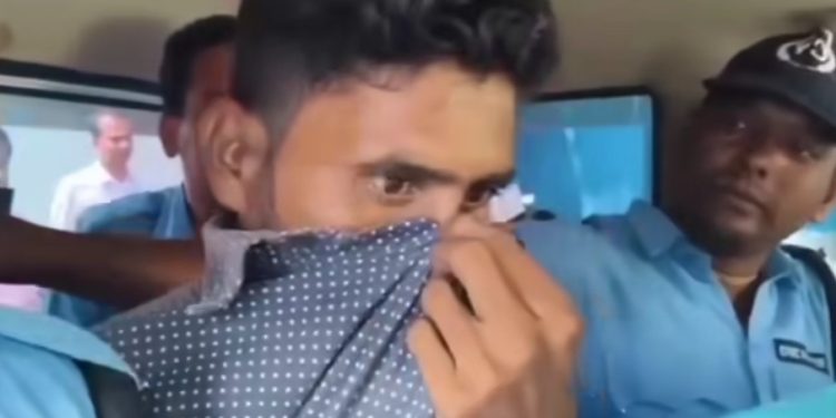 দুর্গাপুরে গনধর্ষণ কান্ডে মুখ্যমন্ত্রীর প্রতিক্রিয়া : “রাতে ছাত্রীদের বাইরে বের হওয়া নিয়ন্ত্রণ করা উচিত” ;  “লজ্জাজনক ও অসংবেদনশীল” বলেন অমিত মালব্য ; অভিযুক্তদের নাম প্রকাশ্যে আনলেন শুভেন্দু অধিকারী 