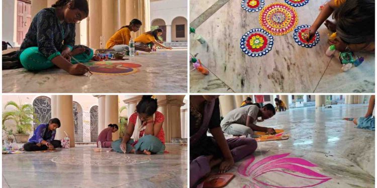 দূষণবিহীন দীপাবলি উদযাপনের বার্তা দিতে আলপনা এবং রঙ্গোলী প্রতিযোগিতার আয়োজন করল বর্ধমানের স্বেচ্ছাসেবী সংস্থা