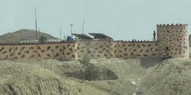 বেলুচিস্তানে পাকিস্তানি সেনা ক্যাম্পে হামলা, প্রচুর হতাহত 