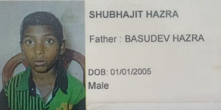 রাত করে বাড়ি ফেরায় বাবা বকুনির জেরে অভিমানে আত্মঘাতী ভাতারের যুবক