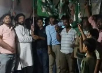 বিধানসভার ভোটের মুখেই মালদা তৃণমূলে ভাঙন ধরালেন আসাদুদ্দিন ওয়াইসি