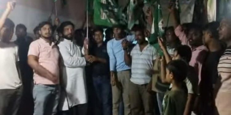 বিধানসভার ভোটের মুখেই মালদা তৃণমূলে ভাঙন ধরালেন আসাদুদ্দিন ওয়াইসি