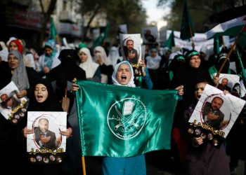 ইউরোপকে অস্থিতিশীল করার লক্ষ্যে দেদার মুসলিম অনুপ্রবেশকারী ঢোকানোর কাজ করছে রাশিয়া : বুলগেরিয়ার মন্ত্রীর দাবি