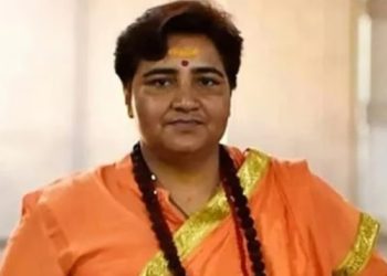 যদি কোনও মেয়ে মুসলিম যুবককে বিয়ে করে, তার পা ভেঙে দাও : বললেন সাধ্বী প্রজ্ঞা সিং