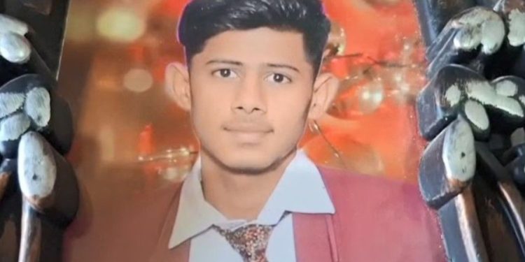 এআই ব্যবহার করে বোনেদের নগ্ন ভিডিও বানিয়ে ব্ল্যাকমেইল করছিল সাহিল ; দুশ্চিন্তায় আত্মঘাতী ১৯ বছরের রাহুল