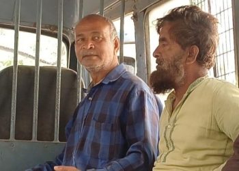 ভাতারে ১৩ বছরের কিশোরীর শ্লীলতাহানির অভিযোগে গ্রেপ্তার রজব আলী নামে এক প্রৌঢ় ও তার এক সমর্থক 