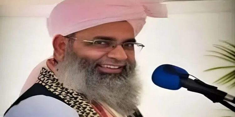 ব্রিটিশ নাগরিকত্ব নেওয়ার পরেও ইউপির মাদ্রাসা শিক্ষক হিসাবে লক্ষ লক্ষ টাকা বেতন পেয়েছে মৌলানা, ওই টাকায় পাকিস্তান গিয়ে ভারত বিরোধী কার্যকলাপ চালায় সে 