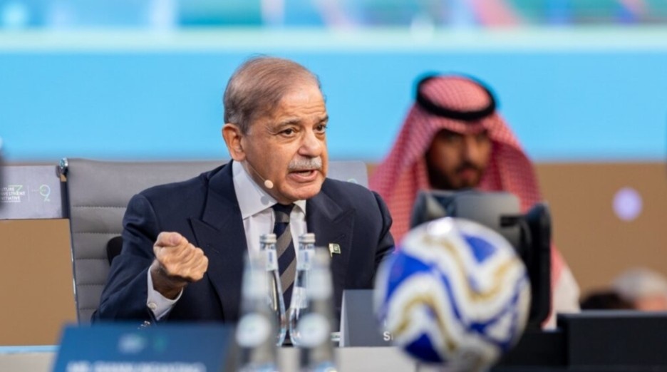 দিল্লিতে সন্ত্রাসী হামলা করিয়ে ইসলামাবাদে আত্মঘাতী বিস্ফোরণে দায় ভারতের উপর চাপাল পাকিস্তানের প্রধানমন্ত্রী