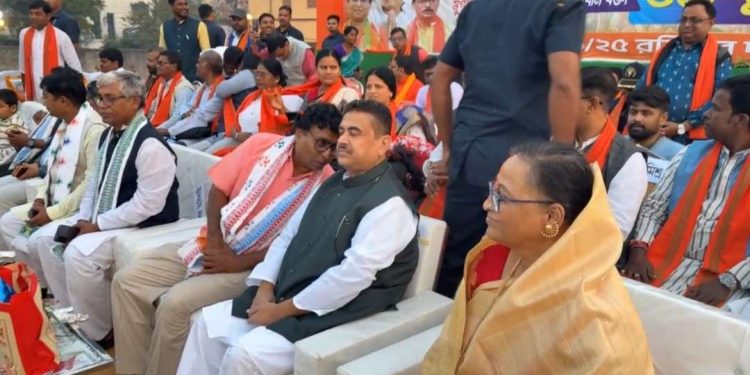 “শাহজাহানদের বীজ অঙ্কুরে বিনষ্ট করতে বিজেপিকে দরকার”  : সন্দেশখালিতে বিএলও-কে তৃণমূল নেতার হুমকি প্রসঙ্গে প্রতিক্রিয়া শুভেন্দু অধিকারীর  