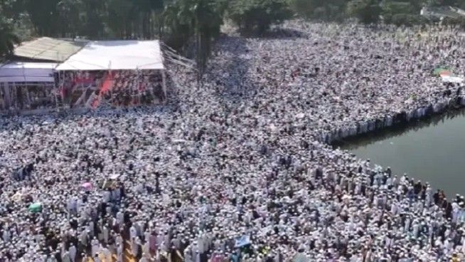 “কাদিয়ানি”দের অমুসলিম ঘোষণার দাবিতে লাগাতার সভা শুরু করল সুন্নি চরমপন্থী দল “খতমে নবুওয়ত বাংলাদেশ”