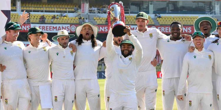 ভারতকে হোয়াইটওয়াশ করে দিল দক্ষিণ আফ্রিকা, ৪০৮ রানে পরাজিত করে ২-০ ব্যবধানে জিতে নিল সিরিজ  