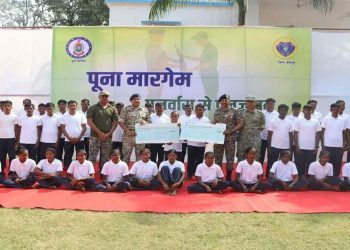 আজ ছত্তিশগড়ে আত্মসমর্পণ করেছে ৪১ জন মাওবাদী, ৩২ জনের মাথার দাম ঘোষণা করা হয়েছিল ১.১৯ কোটি টাকা  