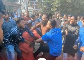 উগ্র ইসলামি জনতার হাতে ফের আক্রান্ত হলেন বাউলশিল্পীরা ; এবারে ঠাকুরগাঁওয়ে হামলায় আহত ২ শিল্পি 