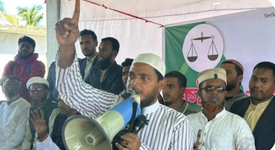 ইসলাম ছাড়া কোনো ধর্মই নারীদের অধিকার দেয়নি : দাবি  করলেন জামাত ইসলামির নেতা ; অনেকে তালিবানের দৃষ্টান্ত তুলে ধরে কটাক্ষ করছেন 