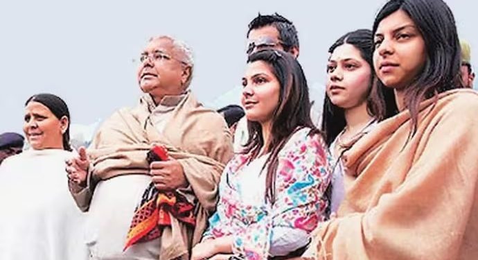 বিহার বিধানসভার শোচনীয় পরাজয়ের পর লালু প্রসাদ যাদবের পরিবারে চরম কোন্দল 