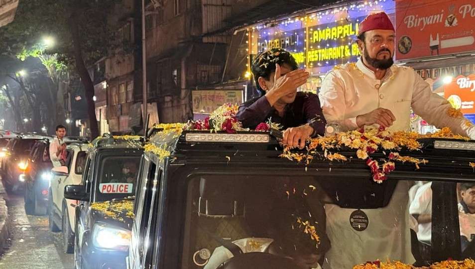 “মুসলিমরা বন্দে মাতরম গাইতে পারবে না” : বিজেপির প্রস্তাব প্রত্যাখ্যান করে সাফ জানালেন সমাজবাদী পার্টির বিধায়ক আবু আজমি